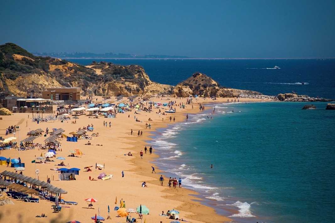 DESTINATIONS IN PORTUGAL DESTINATIONS IN PORTUGAL