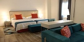 NH Victoria - Breakfast included